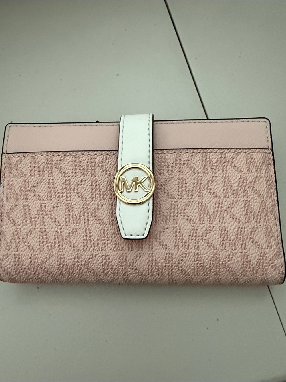 Michael Kors Blush Pink Signature Continental Wallet with White Strap